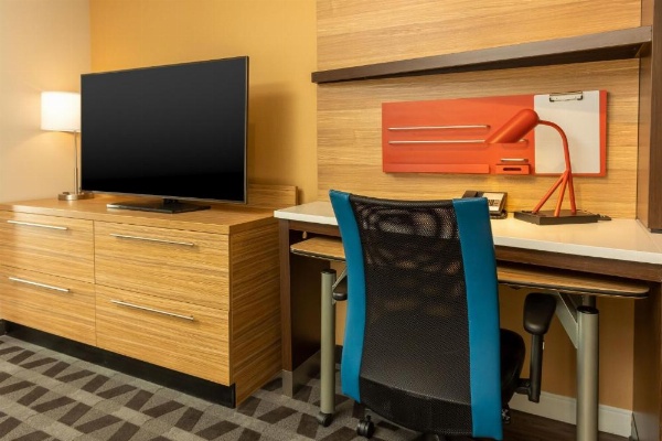 TownePlace Suites By Marriott Las Vegas Stadium District image 17