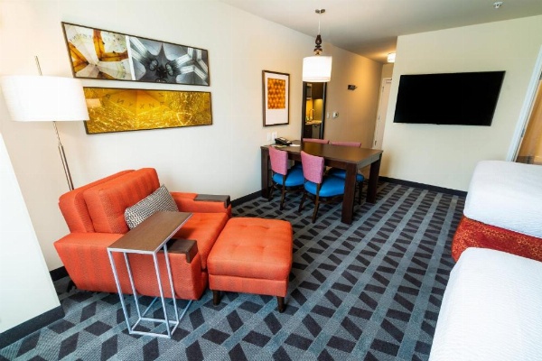 TownePlace Suites By Marriott Las Vegas Stadium District image 22